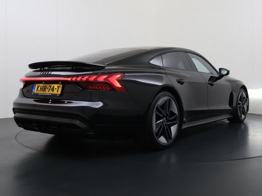 Audi e-tron GT RS 93 kWh VAN: 69.900,- VOOR: 64.877,- UW WKVOORDEEL: 5.023,- | SOH: 93% | CARBON PAKKET | STOELV... ActivLease financial lease