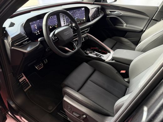Audi Q5 2.0 TFSI E-HYBRID QUATTRO 300 PK S-EDITION PAS/DISPLAY PANO LEER 360CAM TREKHAAK MATRIXX LED ELEK... ActivLease financial lease