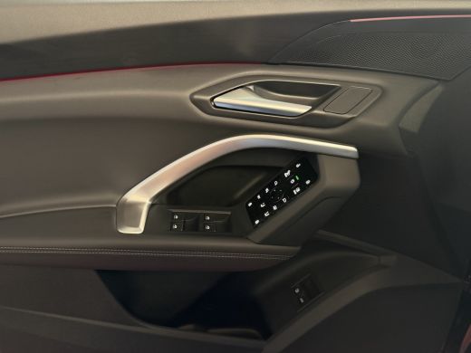 Audi Q5 2.0 TFSI E-HYBRID QUATTRO 300 PK S-EDITION PAS/DISPLAY PANO LEER 360CAM TREKHAAK MATRIXX LED ELEK... ActivLease financial lease