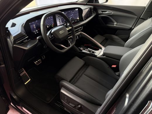 Audi Q5 2.0 TFSI E-HYBRID QUATTRO 300 PK S-EDITION PAS/DISPLAY PANO LEER 360CAM TREKHAAK MATRIXX LED ELEK... ActivLease financial lease