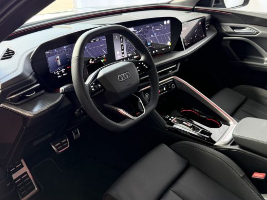 Audi Q5 2.0 TFSI E-HYBRID QUATTRO 300PK S-EDITION LEER PANO PAS.DISPLAY 360CAM TREKHAAK MATRIXX LED ELEK... ActivLease financial lease