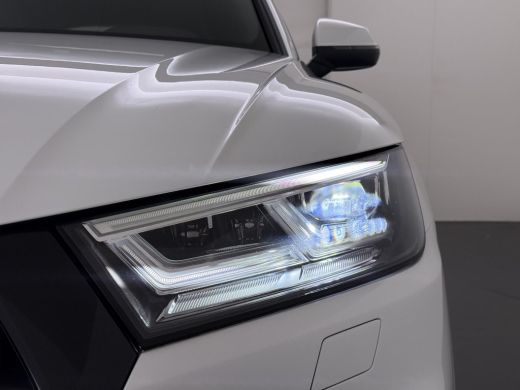 Audi Q5 55 TFSI e quattro Competition VAN: 44.900,- VOOR: 39.877,- UW WKVOORDEEL: 5.023,- | 32.000KM! |PA... ActivLease financial lease