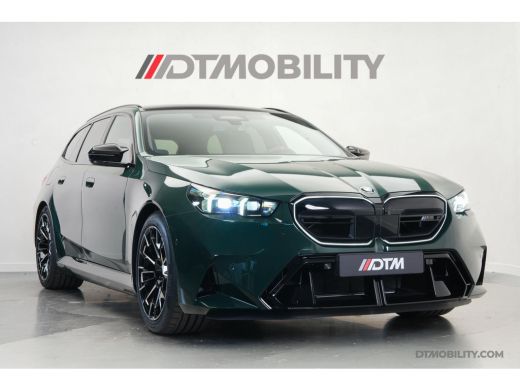 BMW M5 Touring M5 | M-Drivers Pack | Keramisch | Akrapovič | Goodwood Gr&uuml;n Sonderlackierung ActivLease financial lease