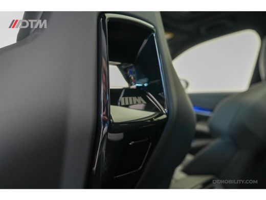 BMW M5 Touring M5 | M-Drivers Pack | Keramisch | Akrapovič | Goodwood Gr&uuml;n Sonderlackierung ActivLease financial lease