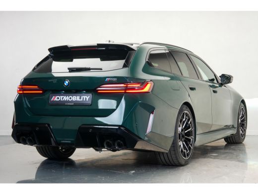 BMW M5 Touring M5 | M-Drivers Pack | Keramisch | Akrapovič | Goodwood Gr&uuml;n Sonderlackierung ActivLease financial lease