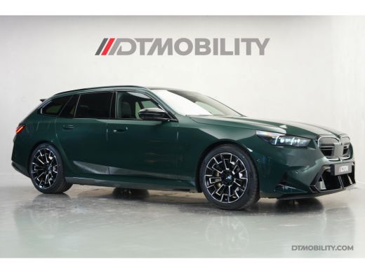 BMW M5 Touring M5 | M-Drivers Pack | Keramisch | Akrapovič | Goodwood Gr&uuml;n Sonderlackierung ActivLease financial lease