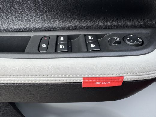 Citroën &euml;-C3 MAX VAN: 24.900,- VOOR: 21.877,- UW WKVOORDEEL: 3.023,- | 3.454 KM!! UNIEKE KM STAND  | 3-FASE LA... ActivLease financial lease
