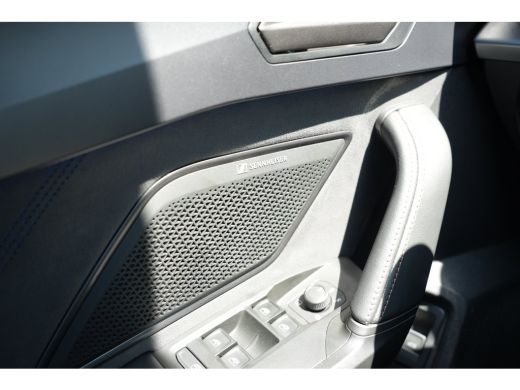 CUPRA Leon Sportstourer 1.5 TSI e-Hybrid 204pk Business | Panoramadak | Camera | Bestuurdersstoel Elektrisch | Sennheiser... ActivLease financial lease