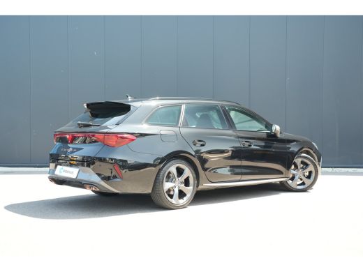 CUPRA Leon Sportstourer 1.5 TSI e-Hybrid 204pk Business | Panoramadak | Camera | Bestuurdersstoel Elektrisch | Sennheiser... ActivLease financial lease