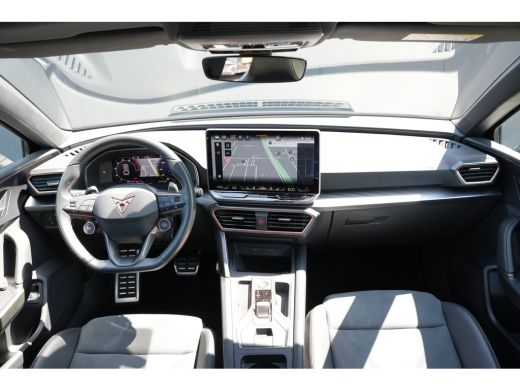 CUPRA Leon Sportstourer 1.5 TSI e-Hybrid 204pk Business | Panoramadak | Camera | Bestuurdersstoel Elektrisch | Sennheiser... ActivLease financial lease