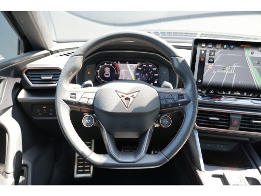 CUPRA Leon Sportstourer 1.5 TSI e-Hybrid 204pk Business | Panoramadak | Camera | Bestuurdersstoel Elektrisch | Sennheiser... ActivLease financial lease