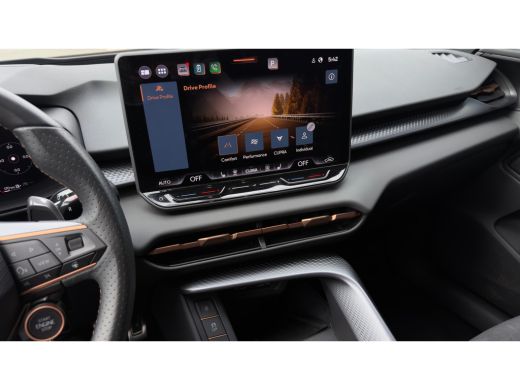 CUPRA Terramar 1.5 TSI e-Hybrid 272pk VZ Performance | Panoramadak | Trekhaak | 360 Camera | Sennheiser | 20" ActivLease financial lease