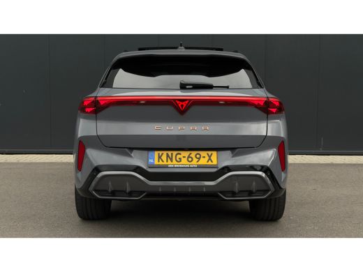 CUPRA Terramar 1.5 TSI e-Hybrid 272pk VZ Performance | Panoramadak | Trekhaak | 360 Camera | Sennheiser | 20" ActivLease financial lease