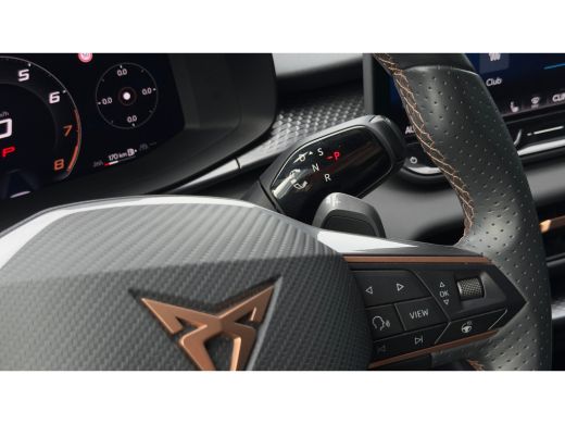 CUPRA Terramar 1.5 TSI e-Hybrid 272pk VZ Performance | Panoramadak | Trekhaak | 360 Camera | Sennheiser | 20" ActivLease financial lease