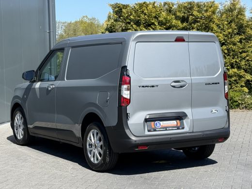 Ford Transit Courier 1.0 EcoBoost 101 PK / LIMITED / BENZINE / **5.293 KM!!** / ECC / ADAPTIVE CRUISE / CAMERA / BLIND... ActivLease financial lease