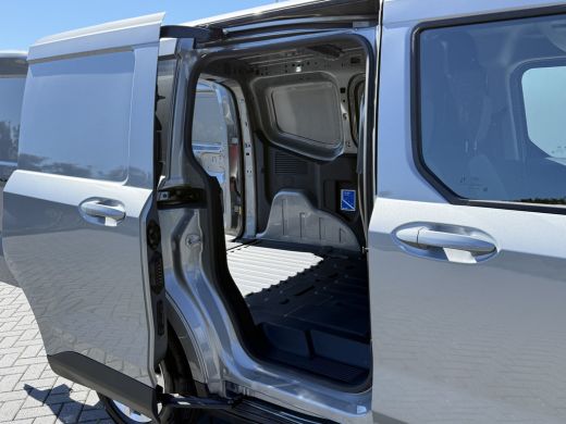 Ford Transit Courier 1.0 EcoBoost 101 PK / LIMITED / BENZINE / **5.293 KM!!** / ECC / ADAPTIVE CRUISE / CAMERA / BLIND... ActivLease financial lease