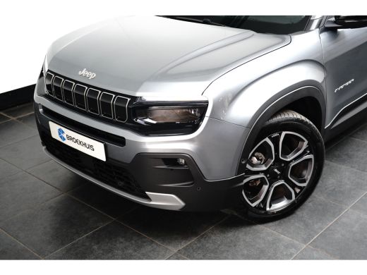 Jeep Avenger Summit 54kWh Full Electric 156pk 18"Lichtmetaal | Adaptive Cruise | Climate Controle | Keyless St... ActivLease financial lease