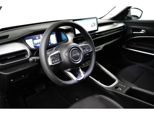 Jeep Avenger Summit 54kWh Full Electric 156pk 18"Lichtmetaal | Adaptive Cruise | Climate Controle | Keyless St... ActivLease financial lease