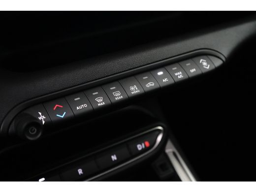 Jeep Avenger Summit 54kWh Full Electric 156pk 18"Lichtmetaal | Adaptive Cruise | Climate Controle | Keyless St... ActivLease financial lease