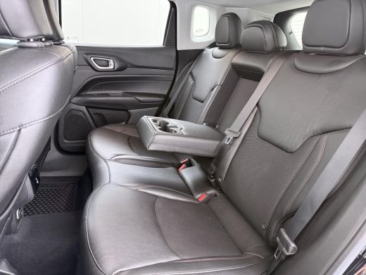 Jeep Compass 4xe 240 Plug-in Hybrid Electric Trailhawk VAN: 31.900,- VOOR: 28.877,- UW WKVOORDEEL: 3.023,- | 1... ActivLease financial lease