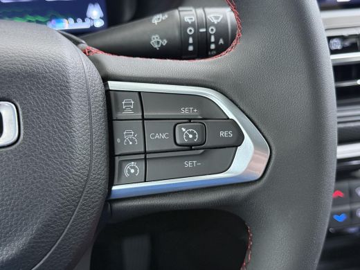 Jeep Compass 4xe 240 Plug-in Hybrid Electric Trailhawk VAN: 31.900,- VOOR: 28.877,- UW WKVOORDEEL: 3.023,- | 1... ActivLease financial lease