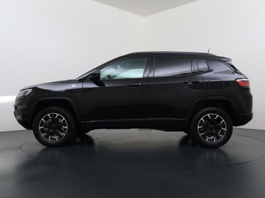 Jeep Compass 4xe 240 Plug-in Hybrid Electric Trailhawk VAN: 31.900,- VOOR: 28.877,- UW WKVOORDEEL: 3.023,- | 1... ActivLease financial lease