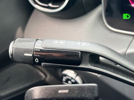 Mercedes-Benz C-Klasse 180 Business Line | Camera | Carplay | Adaptive cruise controle | Dodehoek detectie | Full LED | ... ActivLease financial lease