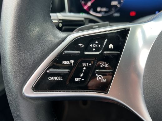 Mercedes-Benz C-Klasse 180 Business Line | Camera | Carplay | Adaptive cruise controle | Dodehoek detectie | Full LED | ... ActivLease financial lease