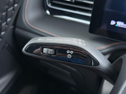 MG HS 1.5 Luxury PHEV PLUG-IN HYBRIDE | 272 PK | NIEUWE AUTO | >1.000 KM TOTAAL BEREIK | 1E REGISTRATIE... ActivLease financial lease