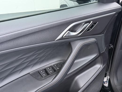 MG EHS 1.5 TGDI Luxury PHEV PLUG-IN HYBRIDE | 272 PK| NIEUWE AUTO | >1.000 KM TOTAAL BEREIK | 1E REGISTR... ActivLease financial lease