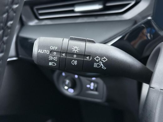 MG MG3 1.5 Hybrid+ Luxury 7 JAAR MG FABRIEKS GARANTIE TM 02-2032 | STOEL + STUURVERWARMING | 360 CAMERA ... ActivLease financial lease