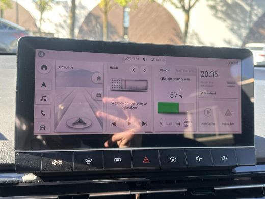MG MG4 EV Luxury 64 kWh LONG RANGE | SOH 96% | 15.000KM | 360&deg; CAMERA | STOEL & STUURVERWARMING | 7 JAAR MG... ActivLease financial lease