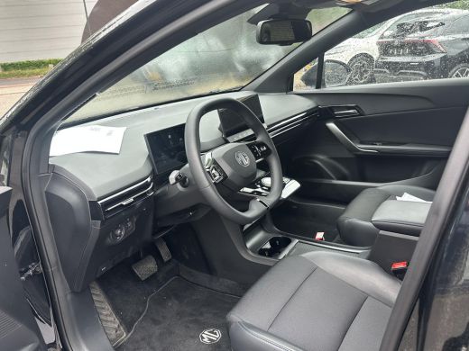 MG MG4 EV luxury LONG RANGE | SOH 97% | 15.000KM | 360&deg; CAMERA | STOEL & STUURVERWARMING | 7 JAAR MG GARANT... ActivLease financial lease