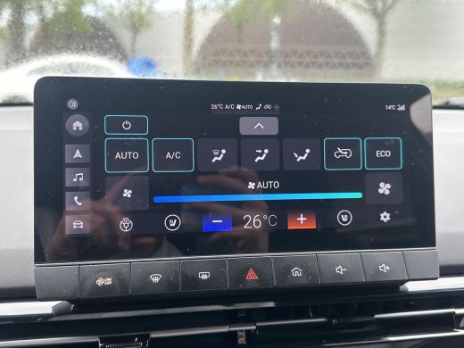 MG MG4 EV luxury LONG RANGE | SOH 97% | 15.000KM | 360&deg; CAMERA | STOEL & STUURVERWARMING | 7 JAAR MG GARANT... ActivLease financial lease