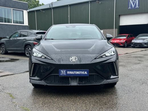 MG MG4 EV luxury LONG RANGE | SOH 97% | 15.000KM | 360&deg; CAMERA | STOEL & STUURVERWARMING | 7 JAAR MG GARANT... ActivLease financial lease