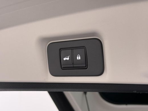 Nissan ARIYA e-4ORCE Evolve 91 kWh VAN: 37.900,- VOOR: 34.440,- UW WKVOORDEEL: 3.460,- | SOH 99% | TOPSTAAT | ... ActivLease financial lease
