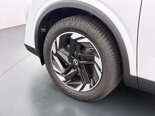 Nissan QASHQAI 1.3 MHEV Xtronic N-Connecta VAN: 34.900,- VOOR: 30.877,- UW WKVOORDEEL: 4.023,- | ONDERHOUD GEHAD... ActivLease financial lease