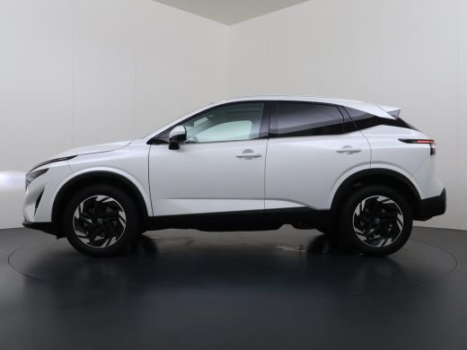 Nissan QASHQAI 1.3 MHEV Xtronic N-Connecta VAN: 34.900,- VOOR: 30.877,- UW WKVOORDEEL: 4.023,- | ONDERHOUD GEHAD... ActivLease financial lease