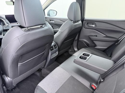 Nissan QASHQAI 1.3 MHEV Xtronic N-Connecta VAN: 34.900,- VOOR: 32.330,- UW WKVOORDEEL: 2.570,- | FABRIEKSGARANTI... ActivLease financial lease