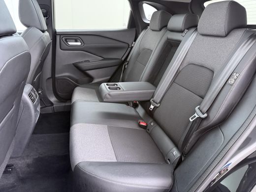 Nissan QASHQAI 1.3 MHEV Xtronic N-Connecta VAN: 34.900,- VOOR: 32.330,- UW WKVOORDEEL: 2.570,- | ONDERHOUD GEHAD... ActivLease financial lease
