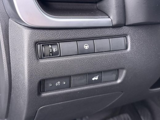Nissan X-Trail 1.5 e-4orce N-Connecta Family Pack VAN: 44.900,- VOOR: 41.877,- UW WKVOORDEEL: 3.023,- | VOLLEDIG... ActivLease financial lease