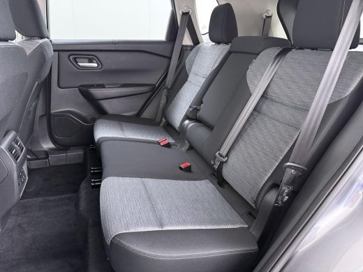 Nissan X-Trail 1.5 e-4orce N-Connecta Family Pack VAN: 44.900,- VOOR: 41.877,- UW WKVOORDEEL: 3.023,- | VOLLEDIG... ActivLease financial lease