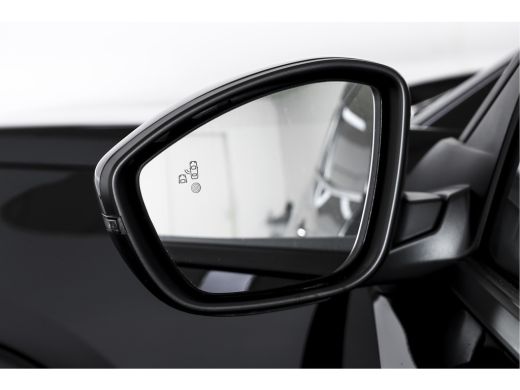 Peugeot 2008 1.2 Hybrid 145 Allure - Automaat | Dig. Cockpit | Adapt. Cruise | Stoelverw. | PDC | Camera | App... ActivLease financial lease