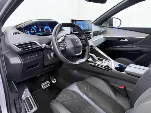 Peugeot 3008 GT PHEV | APPLE CARPLAY | ELEKTRISCHE ACHTERKLEP | CAMERA VOOR + ACHTER | ADAPTIVE CRUISE CONTROL... ActivLease financial lease