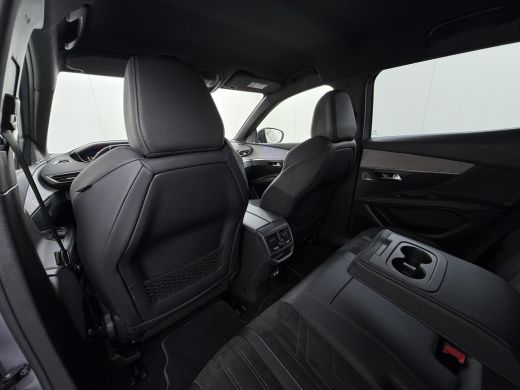Peugeot 3008 GT PHEV | APPLE CARPLAY | ELEKTRISCHE ACHTERKLEP | CAMERA VOOR + ACHTER | ADAPTIVE CRUISE CONTROL... ActivLease financial lease