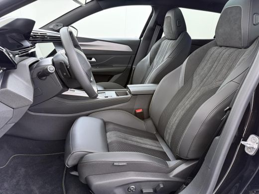 Peugeot 408 GT 58 kWh NIEUWE AUTO 13KM!| FULL OPTION| PANO| FOCAL AUDIO| 360 CAMERA| ELEKTRISCHE ACHTERKLEP| ... ActivLease financial lease