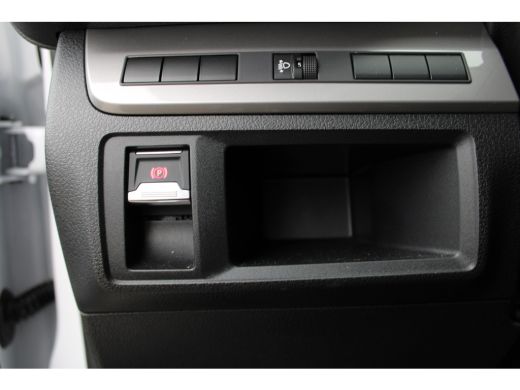 Peugeot e-Expert L3 75 kWh | 8 JAAR GARANTIE | CAMERA | NAVI | BETIMMERING | DRAADLOOS CARPLAY | COMFORT WAND | ActivLease financial lease