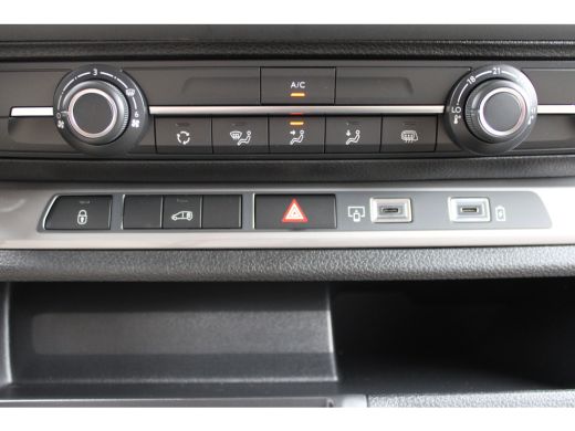 Peugeot e-Expert L3 75 kWh | 8 JAAR GARANTIE | CAMERA | NAVI | BETIMMERING | DRAADLOOS CARPLAY | COMFORT WAND | ActivLease financial lease