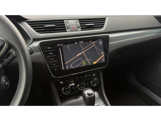 Skoda Superb Combi 1.4 TSI iV 218pk Business Edition Plus | Trekhaak | 360 Camera | Leder | Stoelverwarming & ... ActivLease financial lease