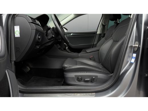 Skoda Superb Combi 1.4 TSI iV 218pk Business Edition Plus | Trekhaak | 360 Camera | Leder | Stoelverwarming & ... ActivLease financial lease